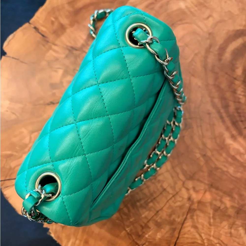 CHANEL 💯 Authentic Emerald Green Quilted Mini Flap Bag with Silver Hardware rare - Picture 12 of 16